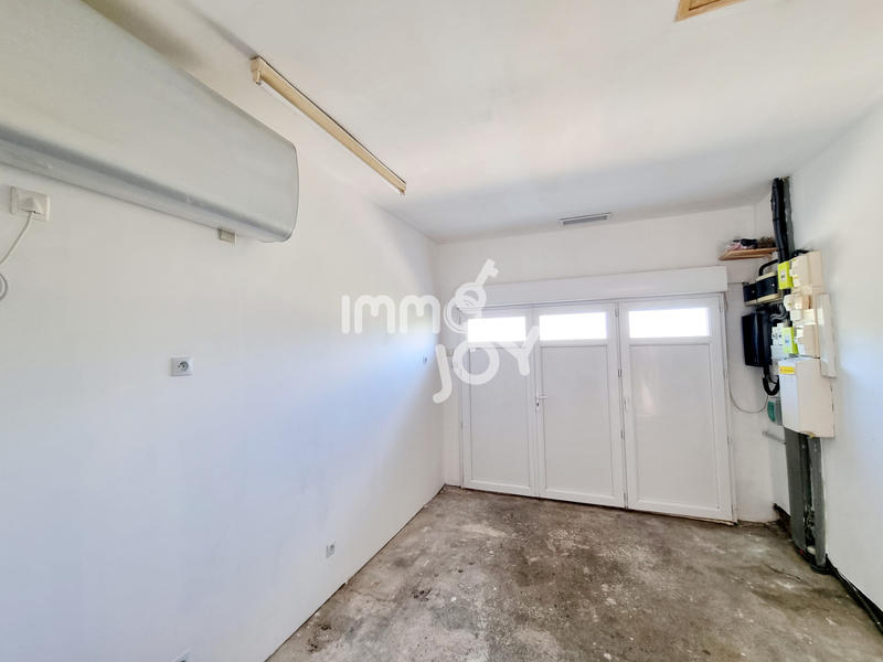 Maison - 93 m² - 5 pièces