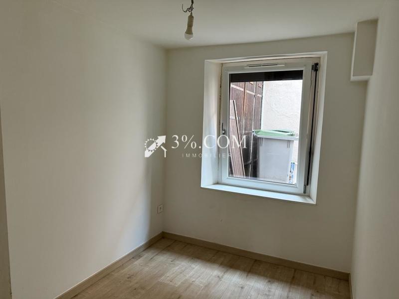 Immeuble - 300 m² - 18 pièces