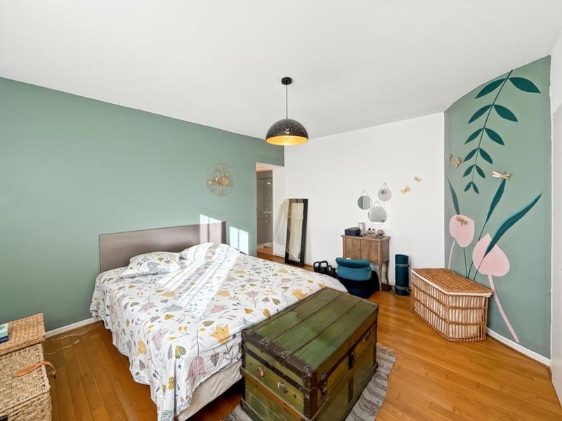 Appartement - 81 m² - 3 pièces