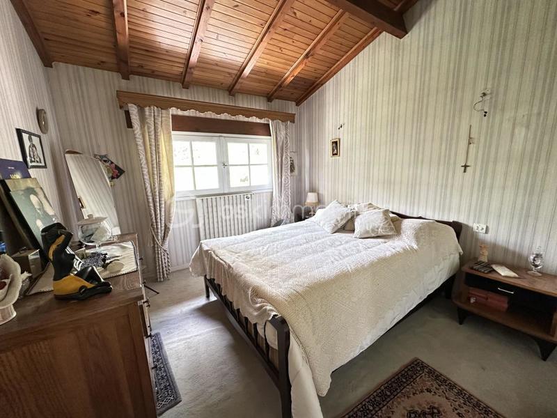 Maison traditionnelle - 100 m² - 5 pièces