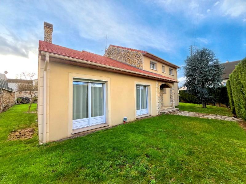 Maison - 184 m² - 5 pièces