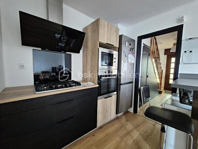 Maison - 82 m² - 4 pièces