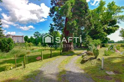 Maison - 296 m² - 7 pièces