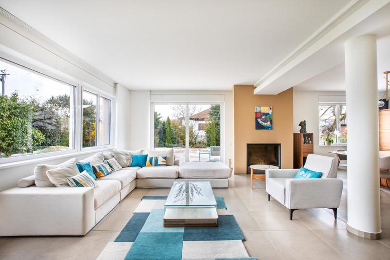 Villa - 219 m² - 6 pièces