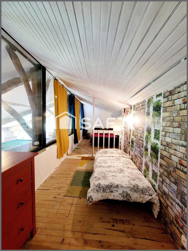 Maison - 248 m² - 7 pièces