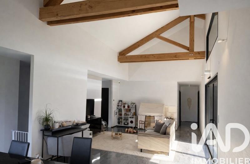 Maison - 150 m² - 5 pièces