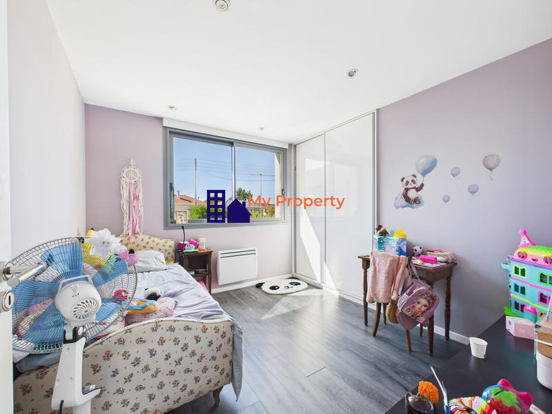 Maison - 121 m² - 6 pièces