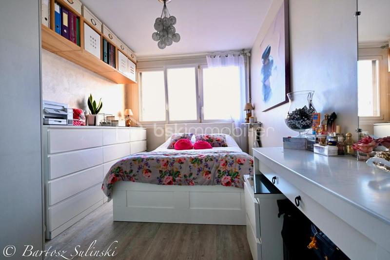 Appartement - 60 m² - 4 pièces