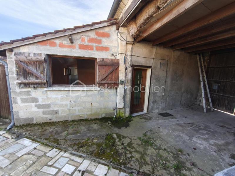 Maison - 99 m² - 5 pièces