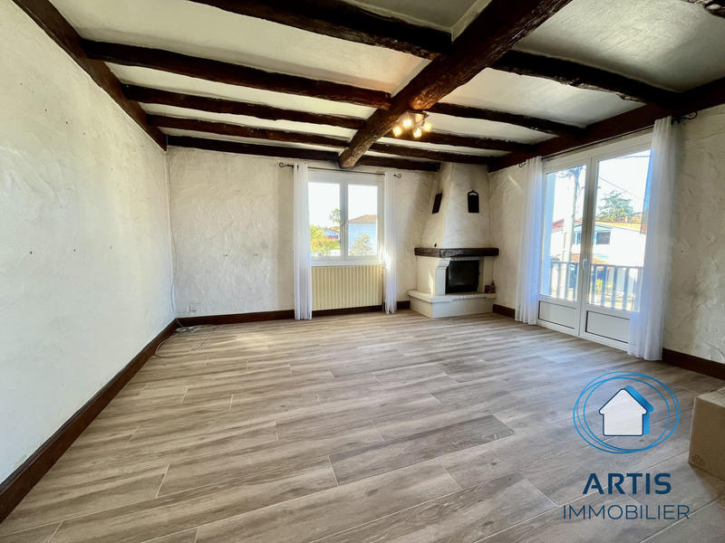 Appartement - 176 m² - 7 pièces