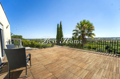 Maison - 190 m² - 7 pièces