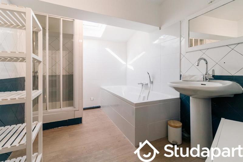 Appartement - 91 m² - 3 pièces