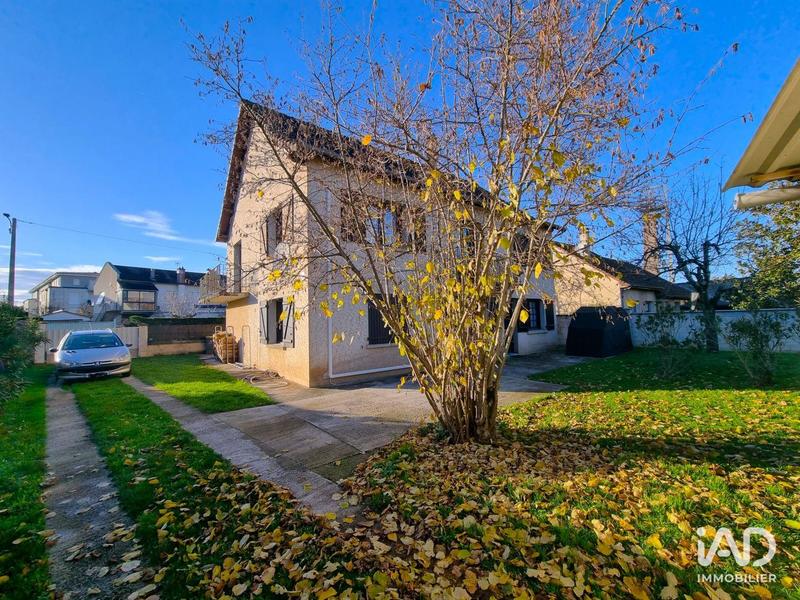 Maison - 160 m² - 5 pièces
