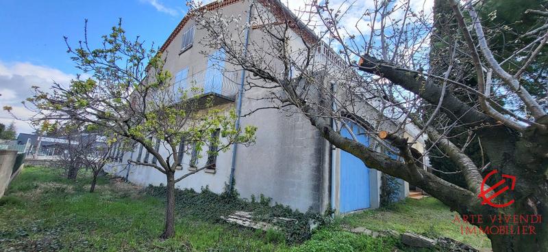 Maison - 168 m² - 6 pièces