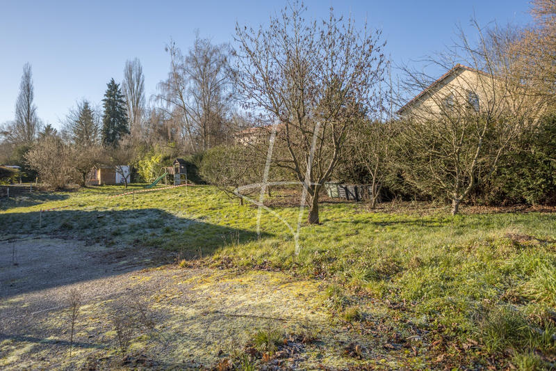 Terrain - 555 m²