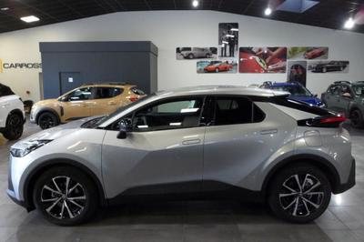 Toyota c-Hr Hybride 140 Design Business