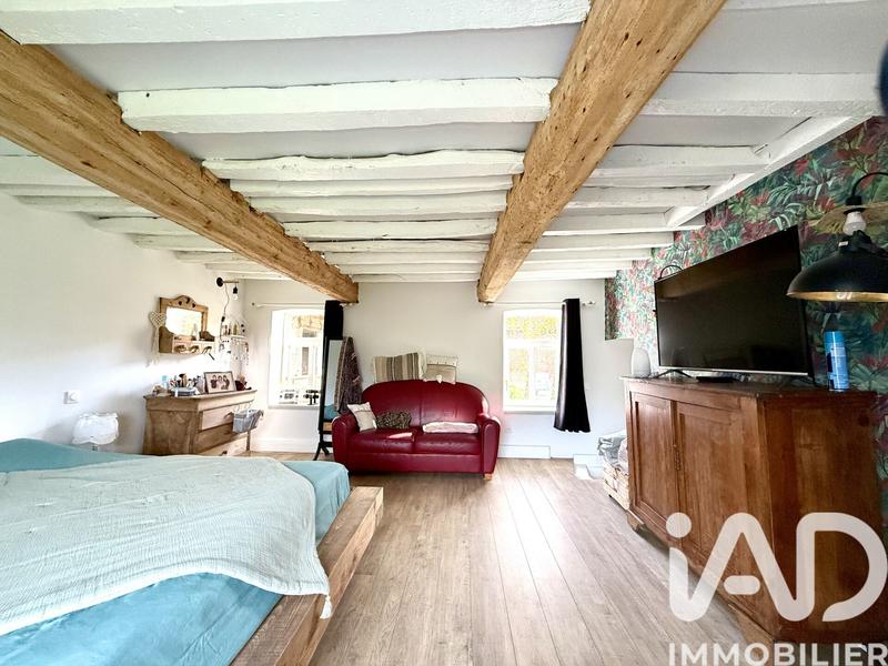 Maison - 240 m² - 7 pièces