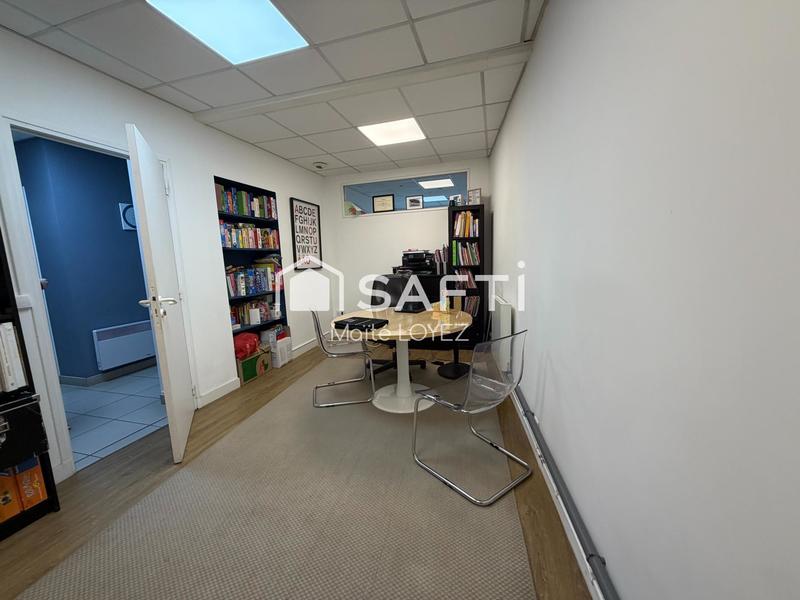 Bureau - 17 m² - 1 pièce