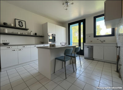 Maison - 100 m² - 5 pièces