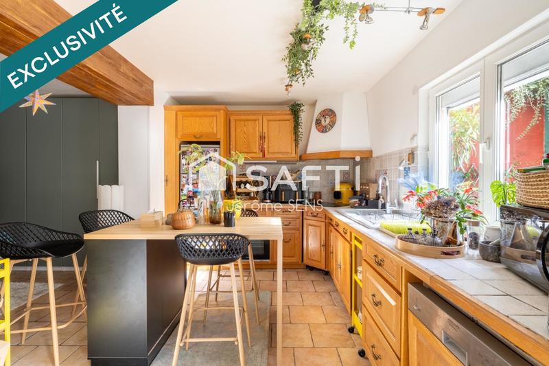 Maison - 115 m² - 6 pièces