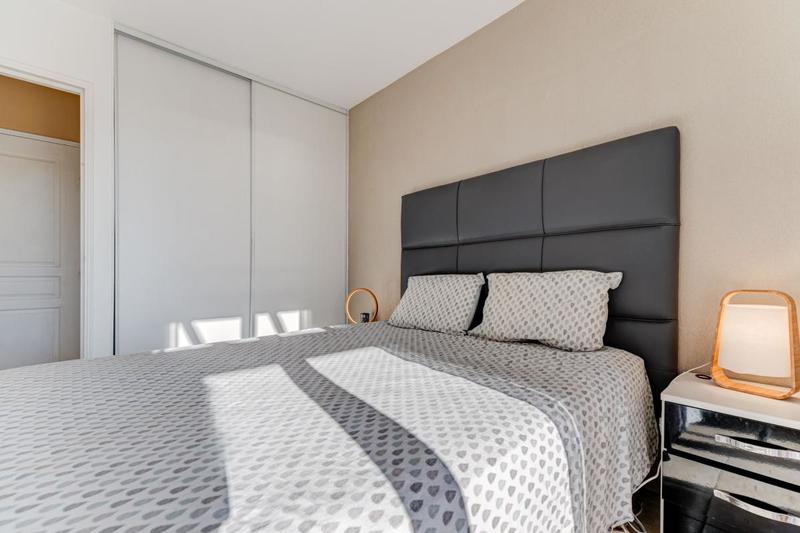 Appartement - 104 m² - 4 pièces