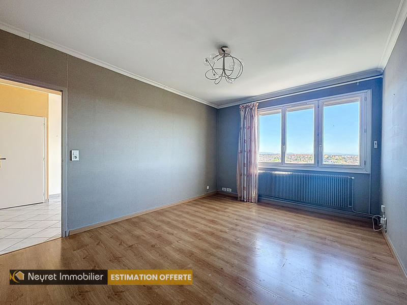 Appartement - 72 m² - 3 pièces