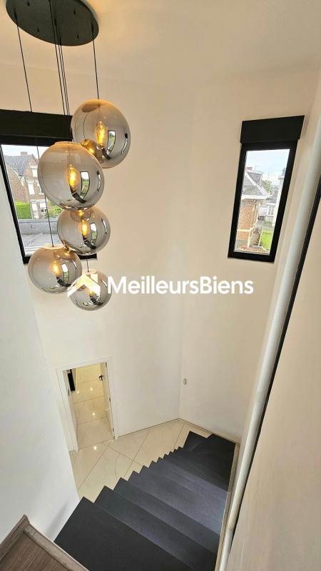 Maison d'architecte - 110 m² - 4 pièces