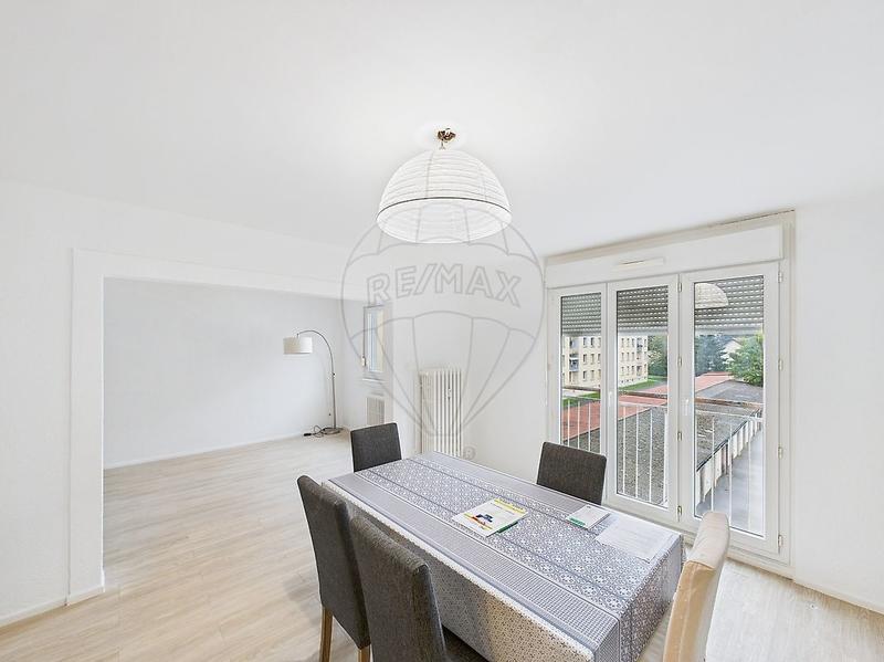 Appartement - 86 m² - 4 pièces