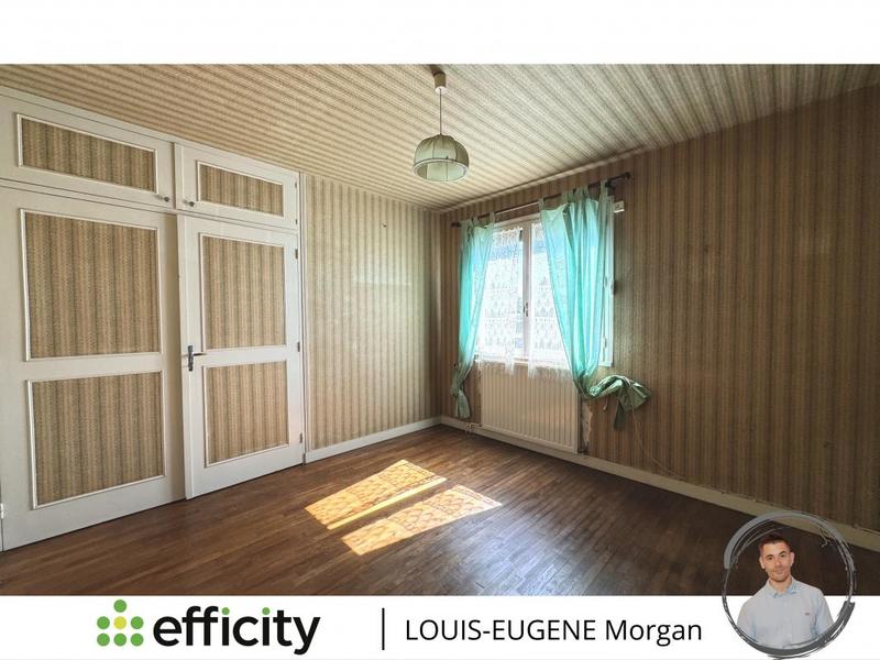 Maison - 156 m² - 9 pièces