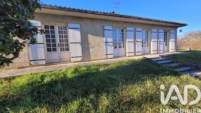 Maison - 94 m² - 5 pièces