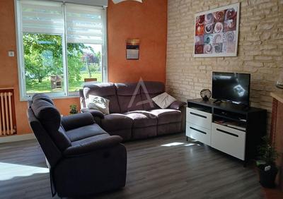 Maison - 146 m² - 8 pièces