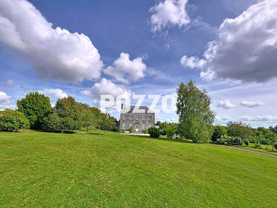 Maison - 165 m² - 7 pièces