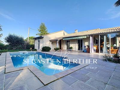 Maison - 145 m² - 5 pièces