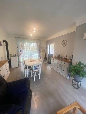 Maison - 160 m² - 8 pièces