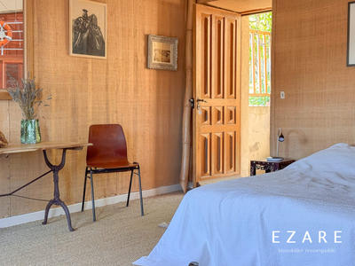 Maison - 258 m² - 7 pièces