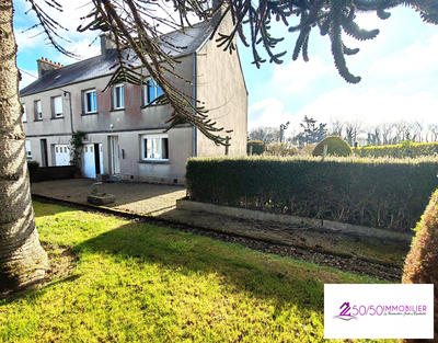 Maison - 85 m² - 6 pièces