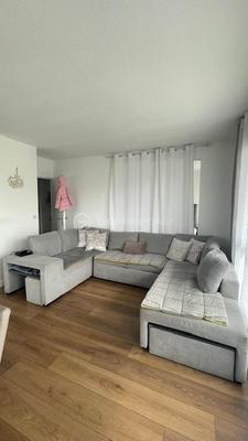 Appartement - 95 m² - 6 pièces