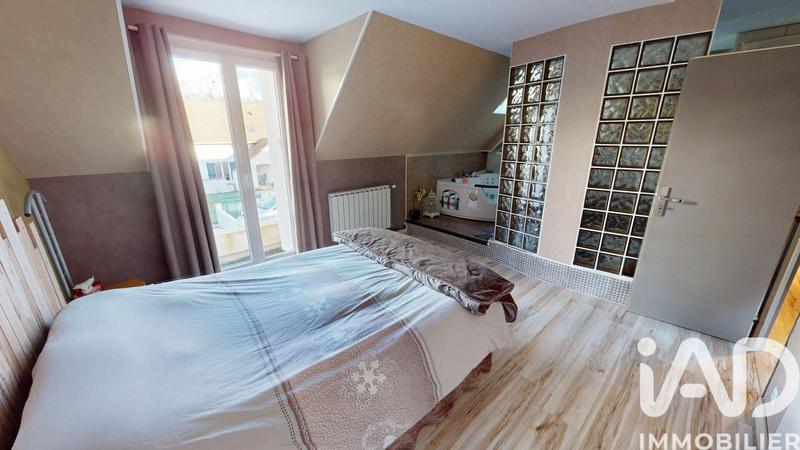 Maison - 127 m² - 7 pièces