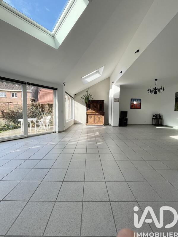 Maison - 206 m² - 10 pièces