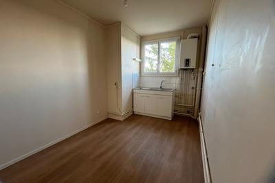 Appartement - 92 m² - 5 pièces
