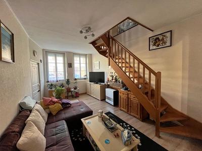 Maison de ville - 121 m² - 6 pièces