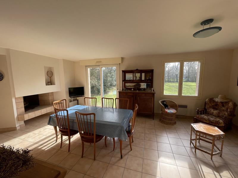 Maison traditionnelle - 133 m² - 6 pièces