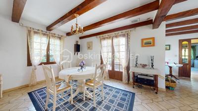 Maison traditionnelle - 117 m² - 5 pièces