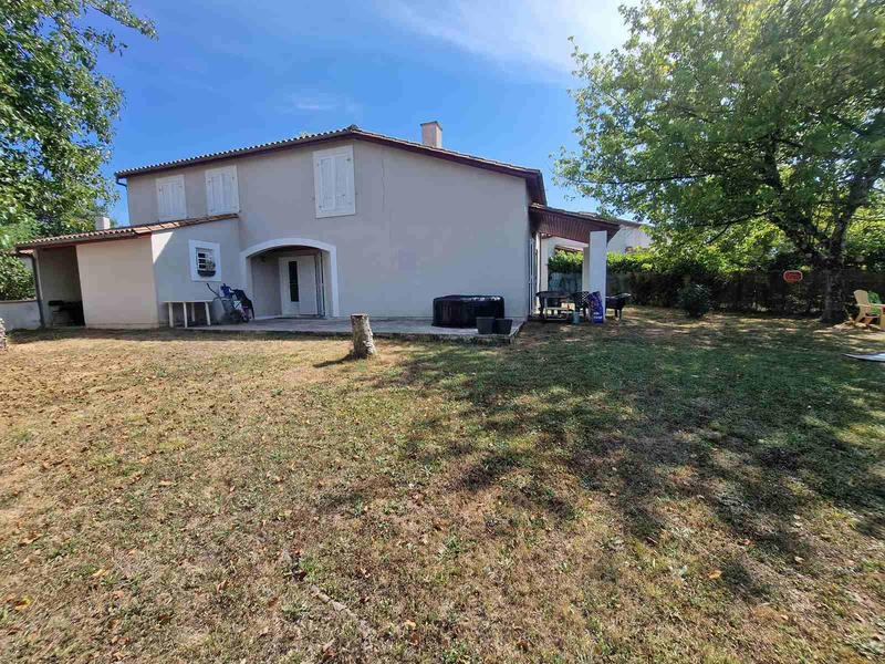 Maison - 124 m² - 6 pièces