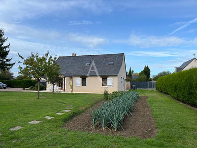 Maison - 140 m² - 8 pièces