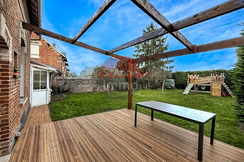 Maison - 140 m² - 6 pièces