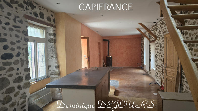 Maison - 105 m² - 4 pièces