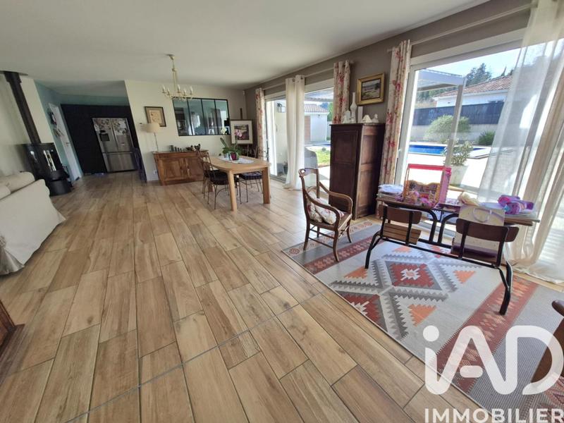Maison - 204 m² - 7 pièces