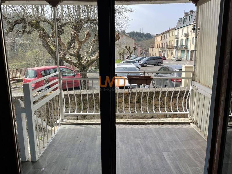 Maison - 180 m² - 11 pièces