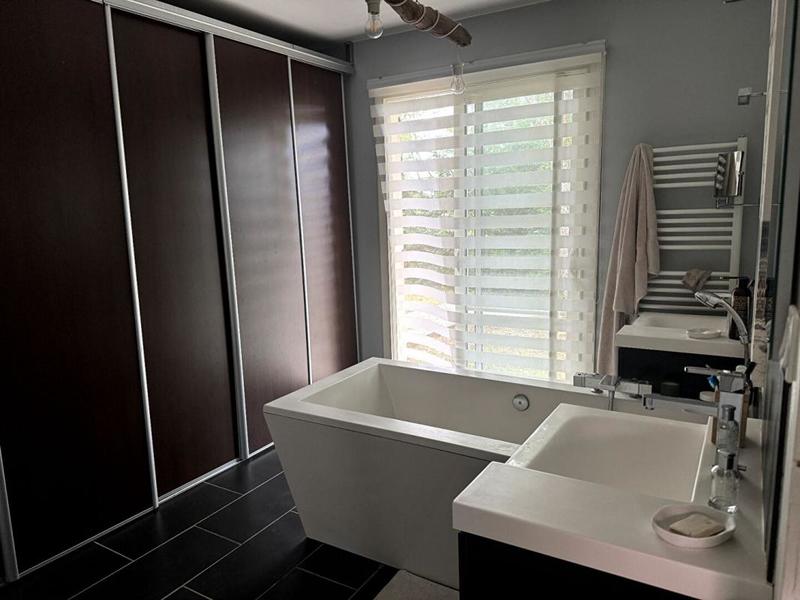 Maison - 219 m² - 6 pièces